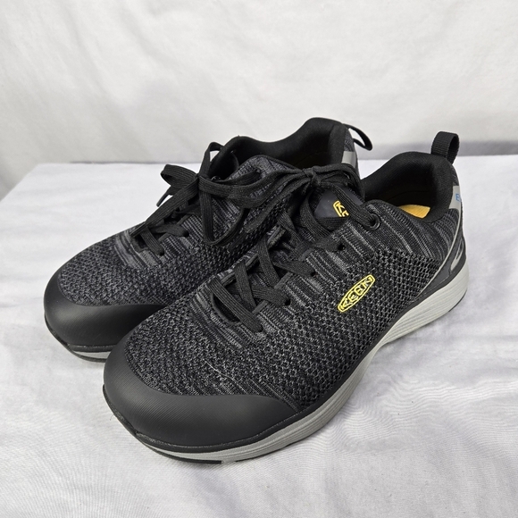 KEEN Work Shoes Utility Women's Sparta ESD Aluminum Toe Black Size 8 WIDE - Picture 2 of 6